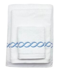Scalloped Chain Towel Set in Light Blue - 3 Pieces
